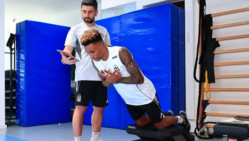 Beşiktaş'ta Sezon Öncesi Sağlık Kontrolleri Başladı: Oyuncuların Performansı İçin İlk Adım