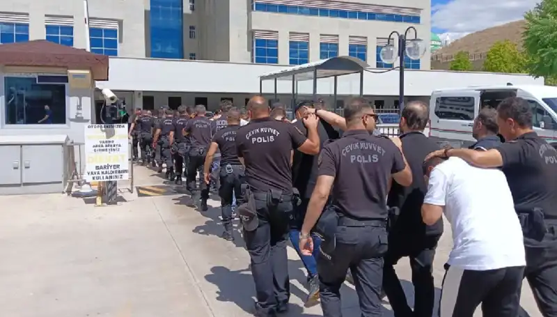 Ankara'da Tehditkar Çeteye Şok Operasyon: Hedef Avukatlar mı?