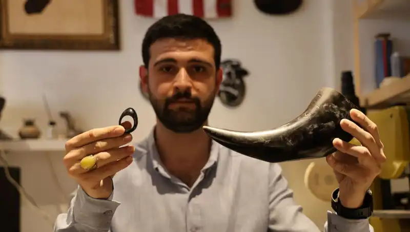 Türk Savaşçıların Tarihi Ekipmanı: Manda Boynuzundan Yapılan Mükemmel Kalkan
