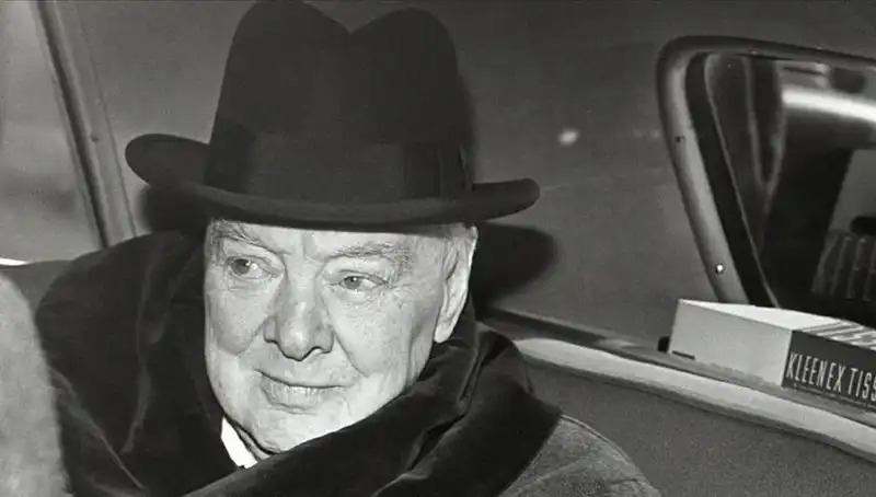 Tarihi Churchill’in Bekar Evi, 3,75 Milyon Sterline Tüm Gözlerin Üzerinde