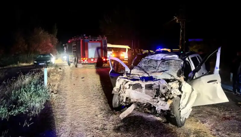 Ciple Traktör Çarpıştı: 5 Yaralı, Olayın Ayrıntıları Neler?
