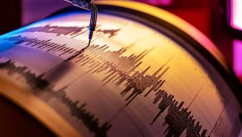 Kütahya'da Beklenmedik 3,5 Büyüklüğünde Deprem: Halkta Korku ve Panik