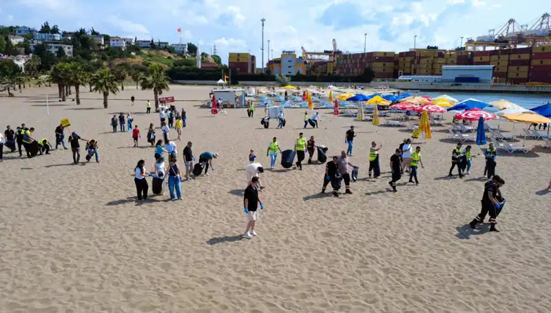 Plajlarda Yaz Temizliği: Doğayı Koruma Farkındalığı Artıyor
