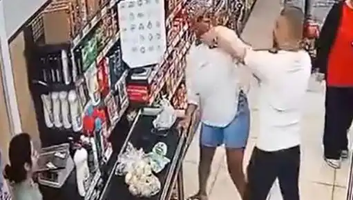 Market Kasa Sırasında Yaşanan Şok Edici Olay: Çocuk Önünde Kadına Saldırı