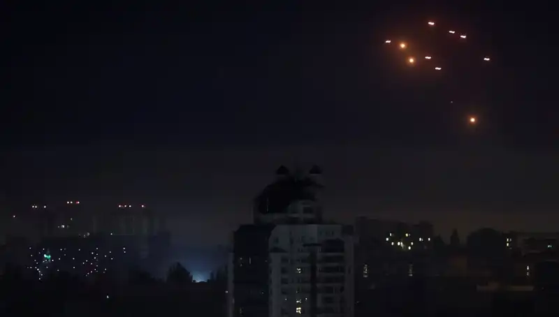 Rusya’nın Kiev’e Yönelik Hava Saldırısı ve Sumi’de Tahliye Alarmı