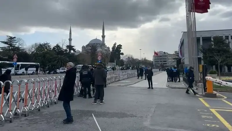 İstanbul'da 22 Mart'ta Hangi Yollar Kapalı? Alternatif Güzergahlar