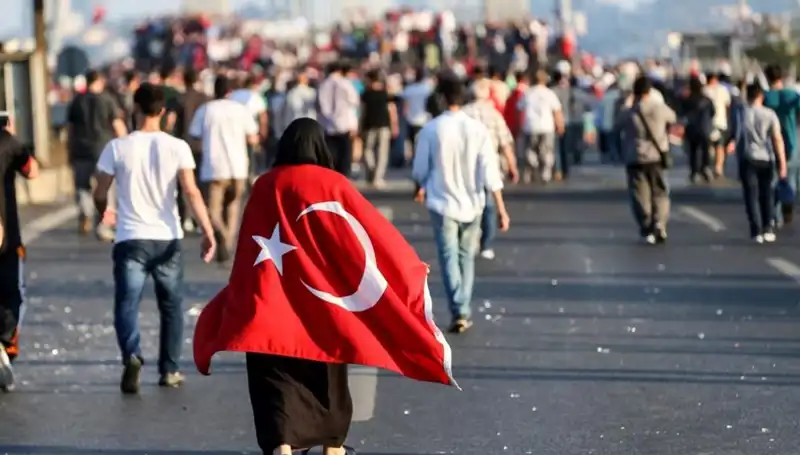Kabineden 15 Temmuz'da Birlik ve Beraberlik Mesajları