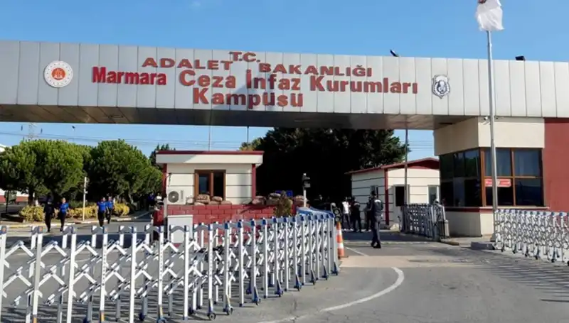 İBB Soruşturmasında Şok Gelişme: Tutuklular Farklı Cezaevlerine Sevk Edildi!