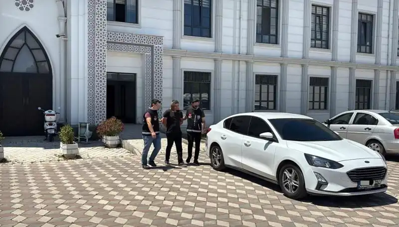 Kocaeli'de Yaşanan Cinayet: Katil Zanlısı Tutuklandı, Detaylar Ortaya Çıktı
