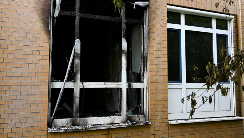 Almanya'da Hastanede Korkunç Yangın: Üç Kişinin Hayatı Kaybedildi