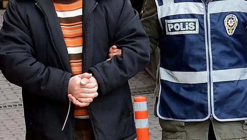 25 Yıl Hapis Cezasıyla Aranan Suçlu, Lüks Villada Ele Geçirildi