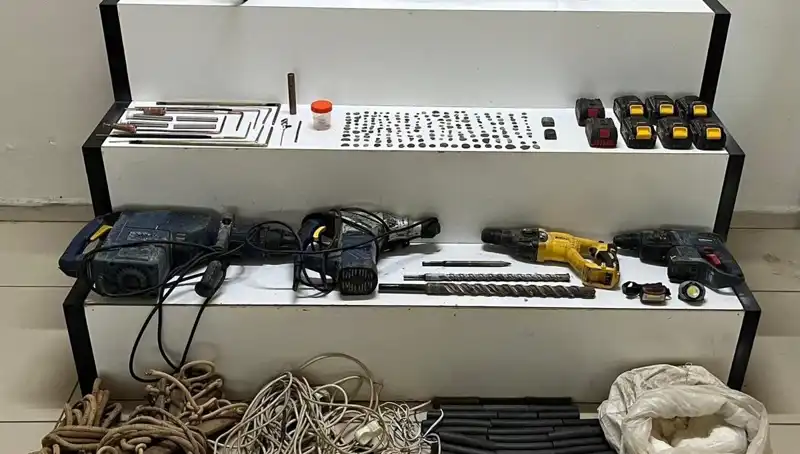 Balıkesir'de Tarihi Eser ve Patlayıcı Madde Operasyonu Şok Etkisi Yarattı