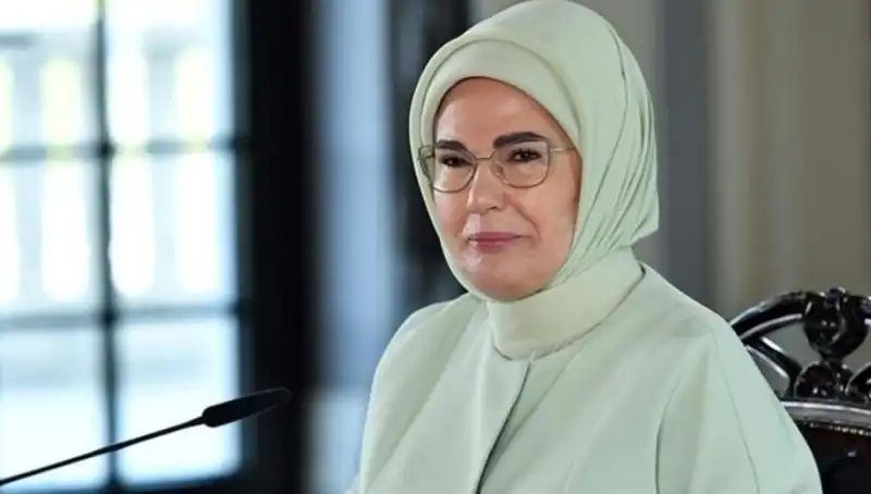 Emine Erdoğan'dan Merak Uyandıran Uluslararası Aile Forumu Paylaşımı