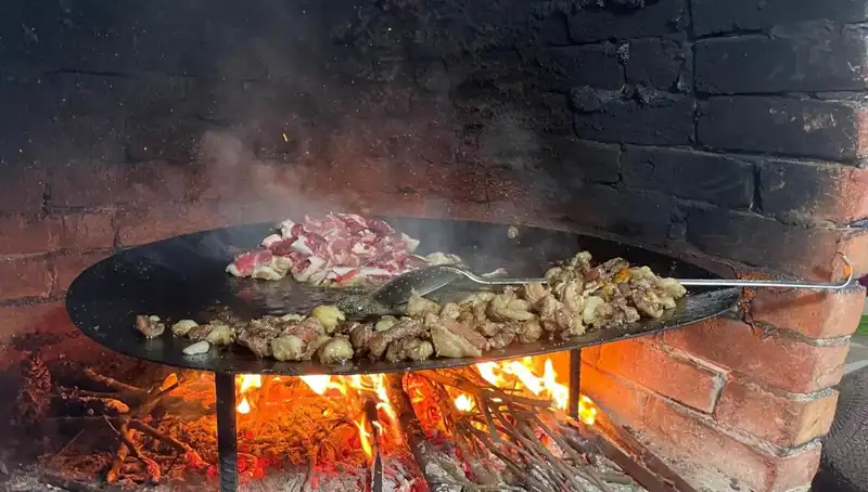 Türkiye'nin Dört Bir Yanından Geleneksel Dualı Güveç Festivali: 400 Yıllık Miras