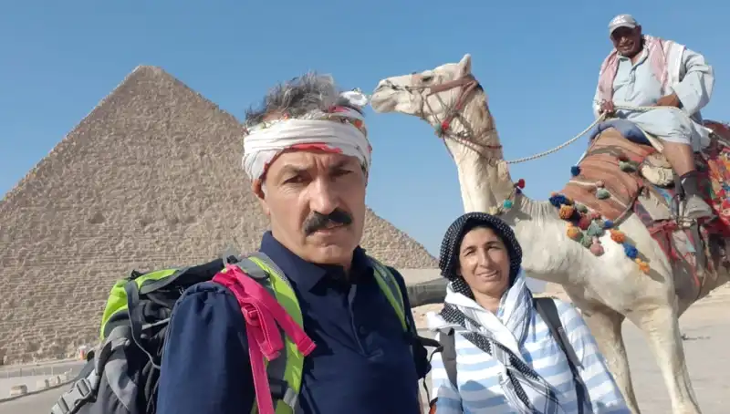 Şırnaklı Çiftin İnanılmaz Yolculuğu: 6 Kıta, 40 Ülke ve İneklerden Masraf