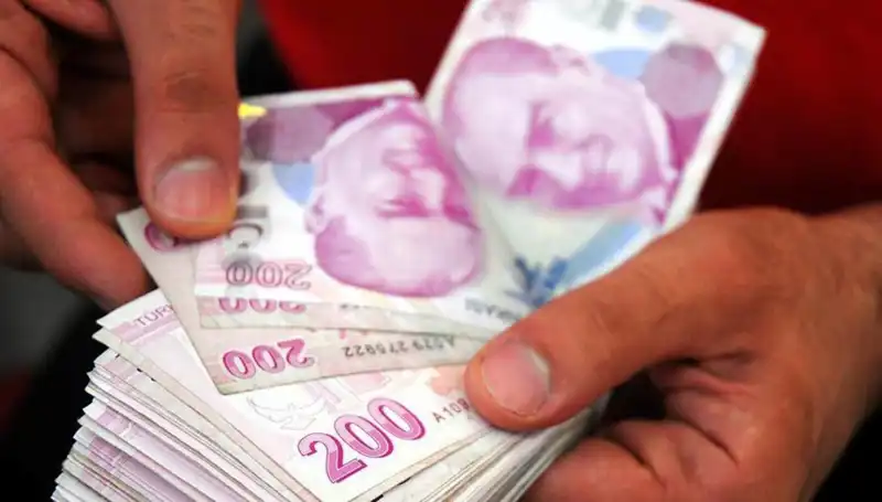 Bayram İkramiyeleri İçin Fark Ödemeleri Ne Zaman Yapılacak? Merak Edilen Tarih Açıklandı!