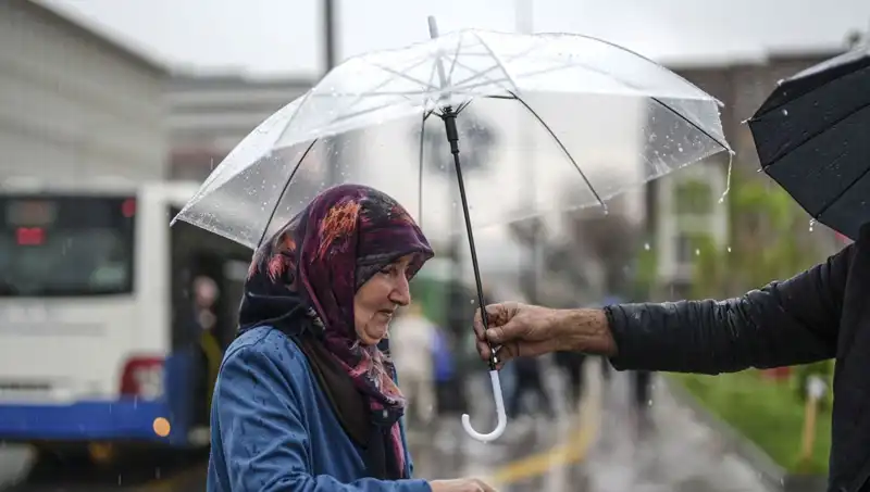 Yılın En Yoğun Yağışları Başlıyor: Gök Gürültülü Sağanak Uyarısı