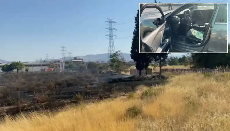 İzmir'de Otluk Alanda Çıkan Yangın, AVM Otoparkını Tehdit Etti