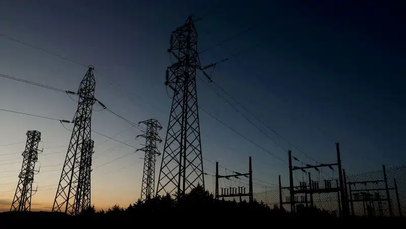 İzmir’de Elektrik Kesintisi Başladı! İşte Etkilenen İlçeler ve Detaylar