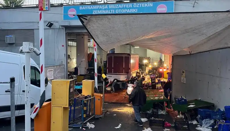 Pazar Yerinde Skandal: Biber Gazı Havalandırmadan Yayıldı, Alışverişler Altüst Oldu